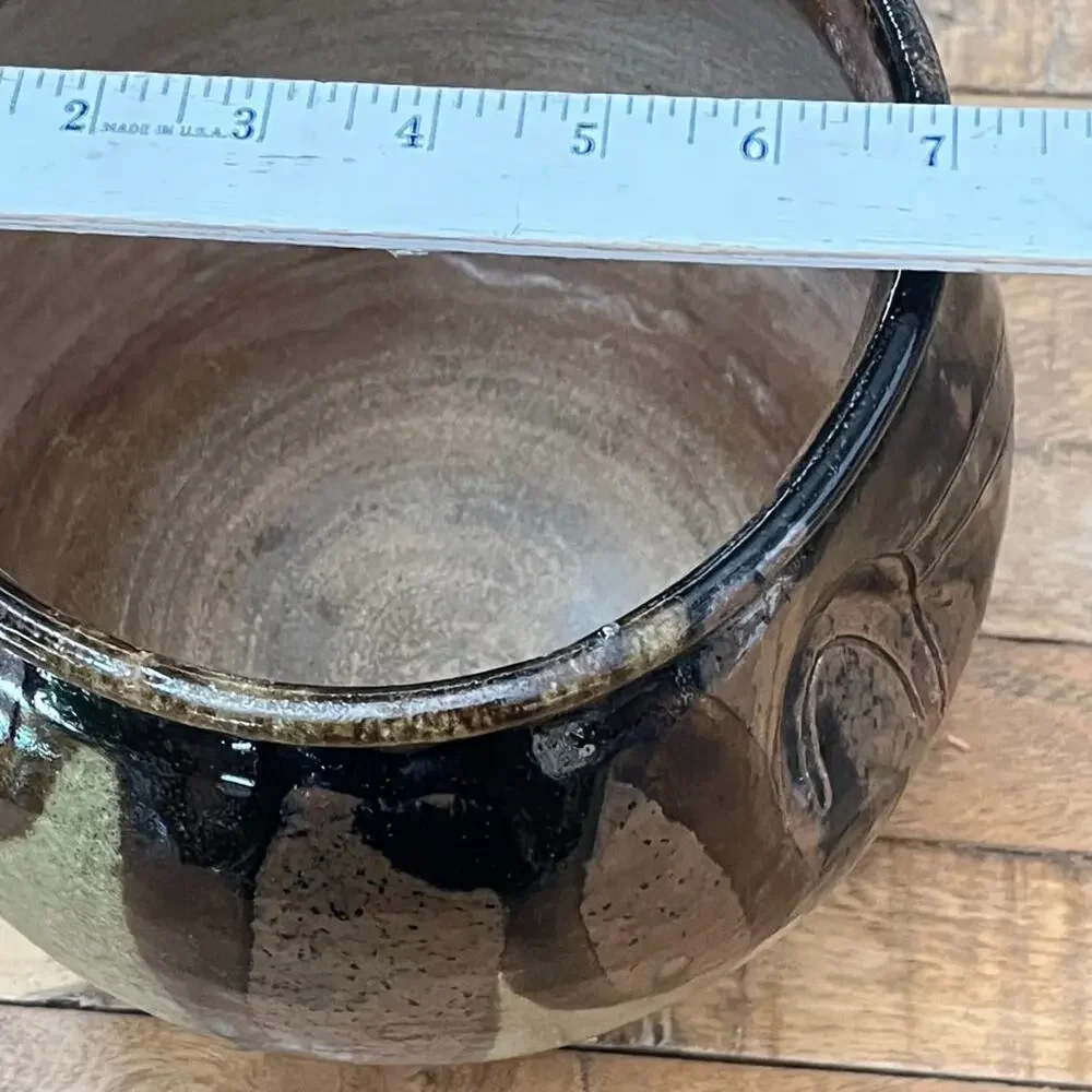 Hand-thrown Studio Art Pottery Stoneware Pot 8